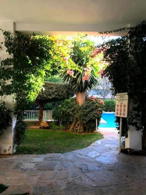 Appartement With Free Parking And Pool *